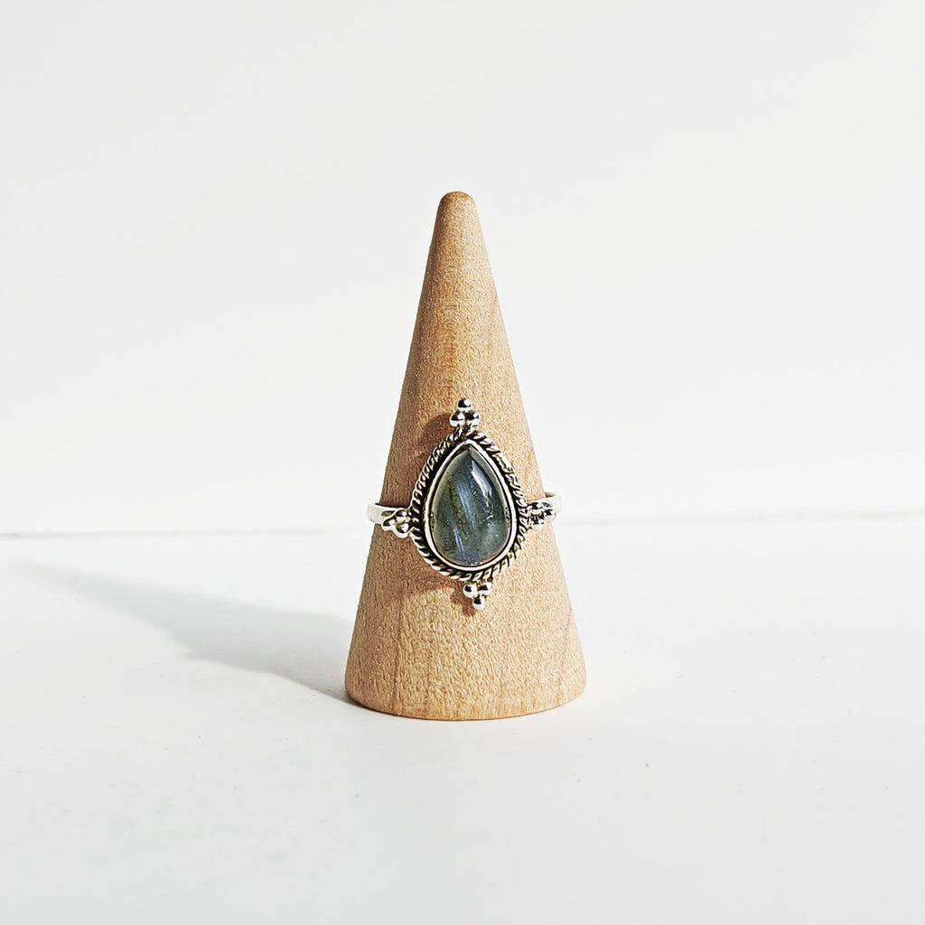 Anillo Delhi Ajustable de Labradorita y Plata de Ley 925