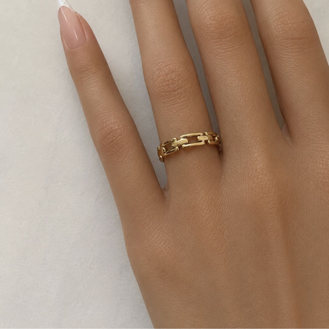 Anillo Courreges