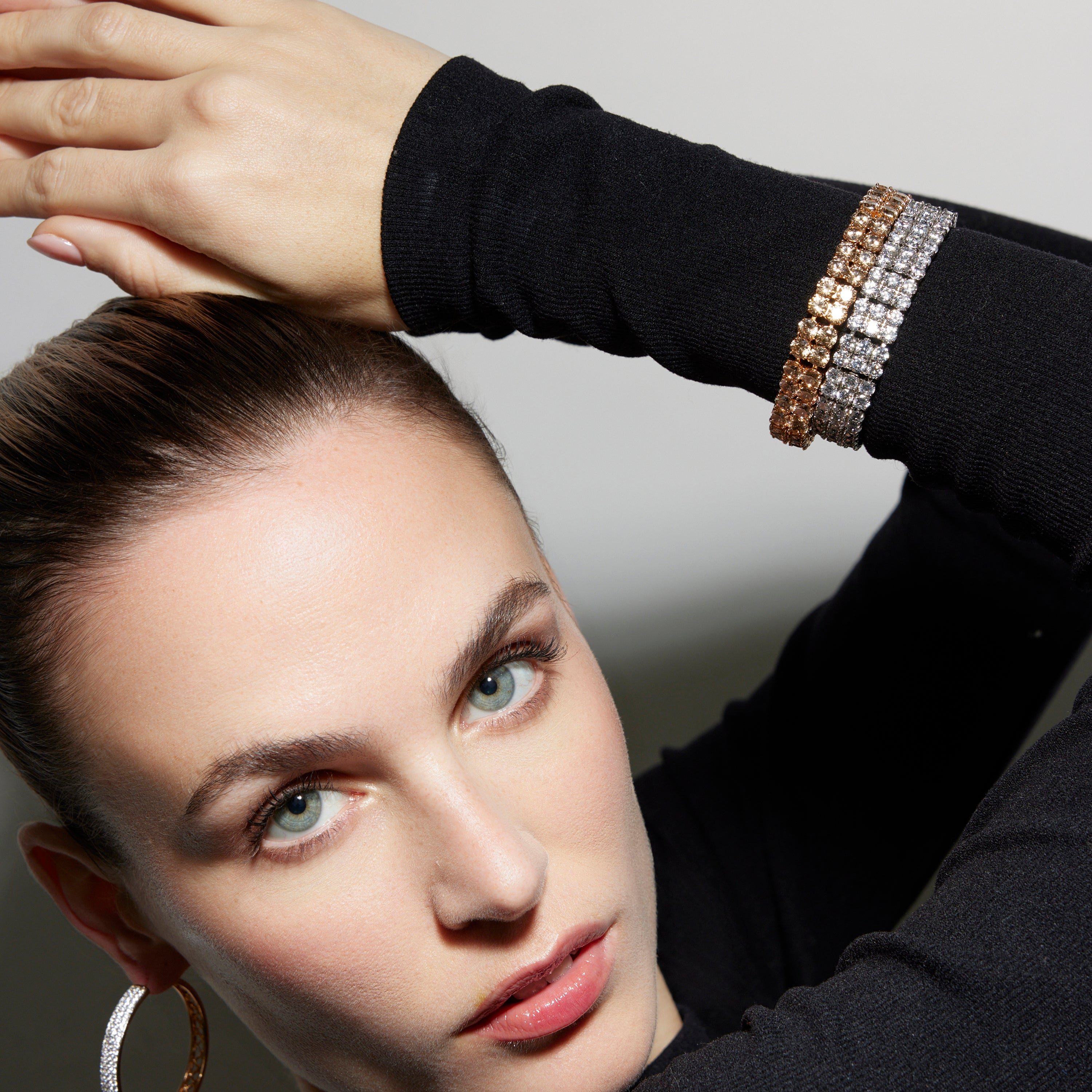 Pulsera con Circonita Brillante acabado oro 18k - Oyal