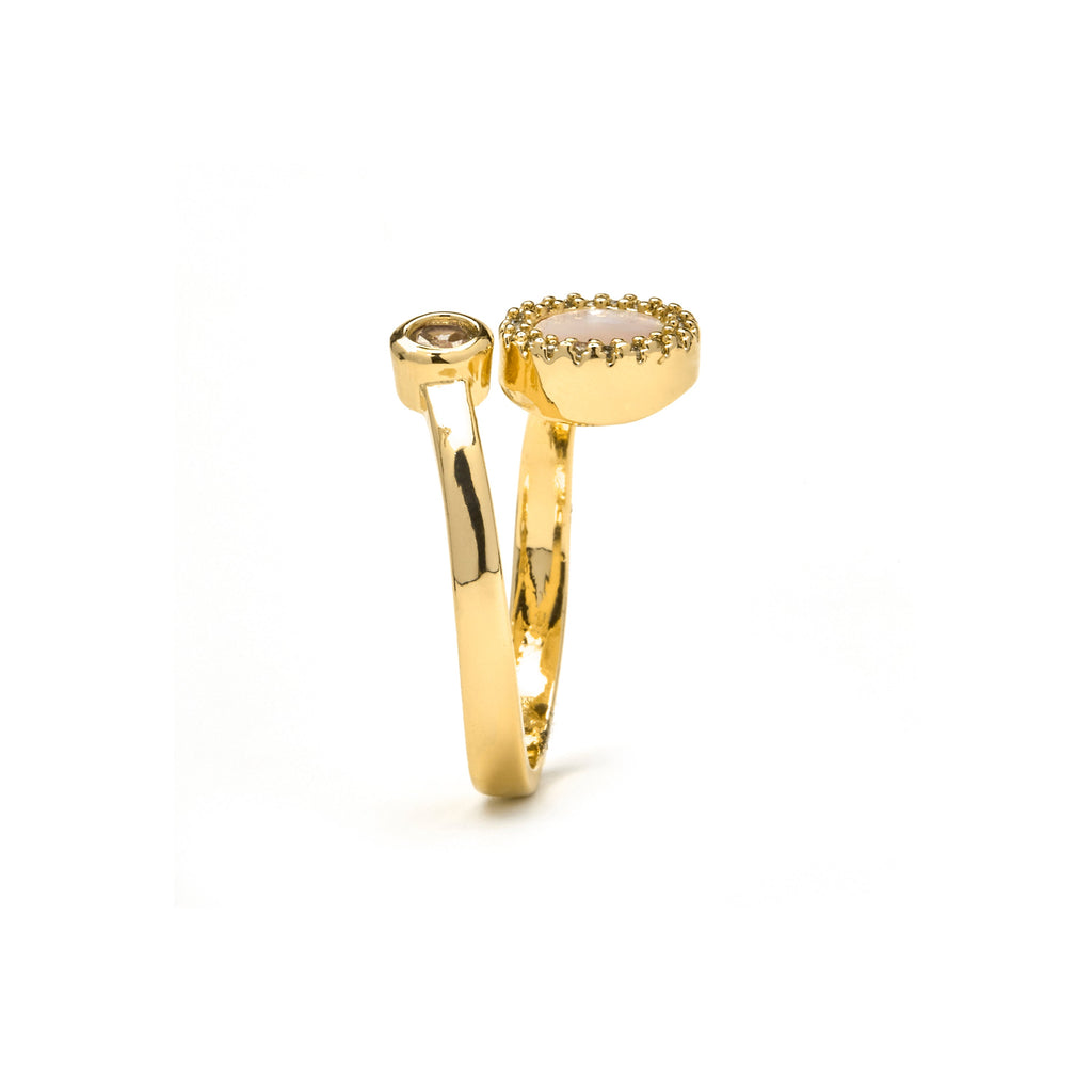 Anillo con Madreperla Blanca acabado oro 18k - Yaran