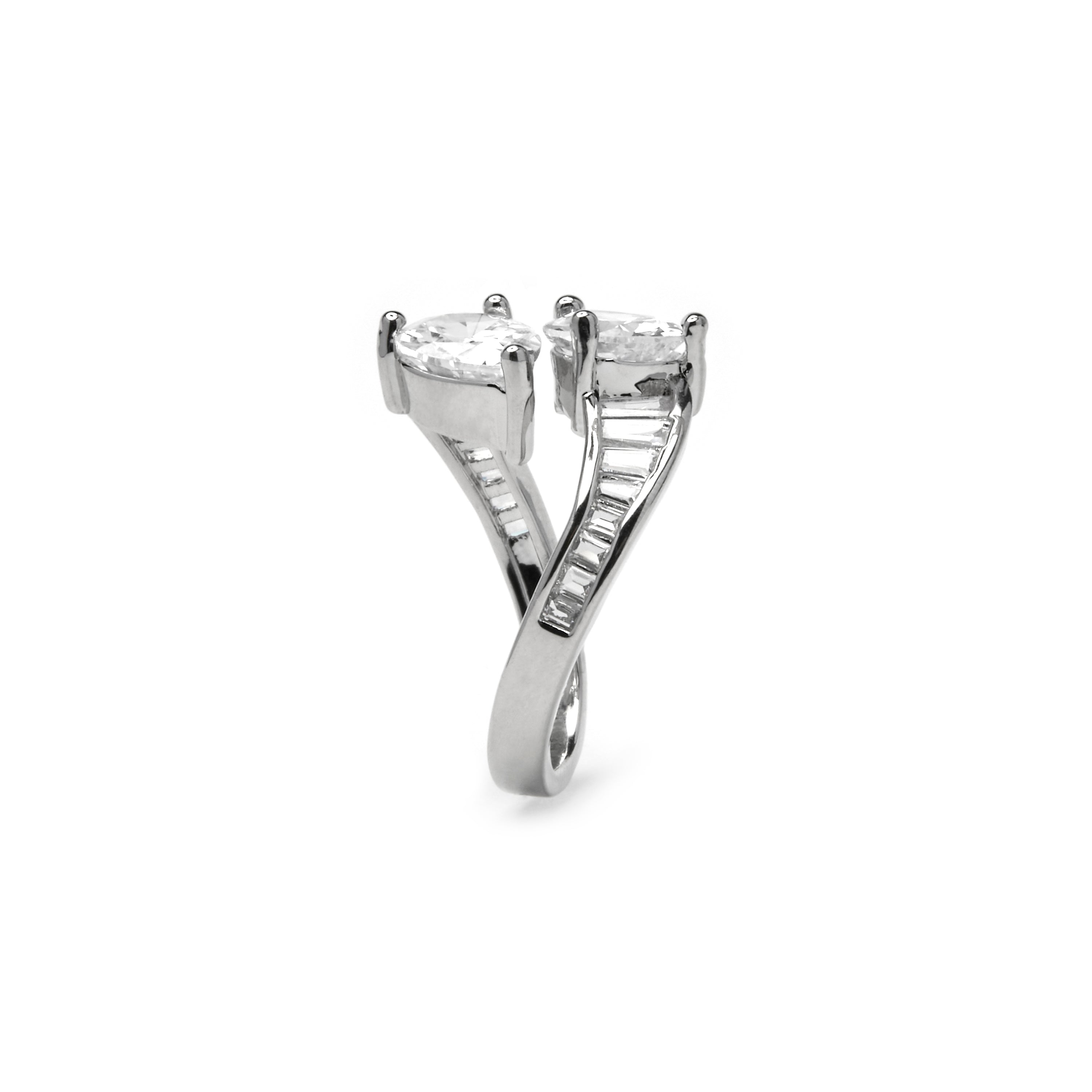 Anillo con Circonita Brillante acabado plata - Darbia