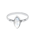 Anillo 'Eowyn' de Piedra de Luna - Plata de Ley