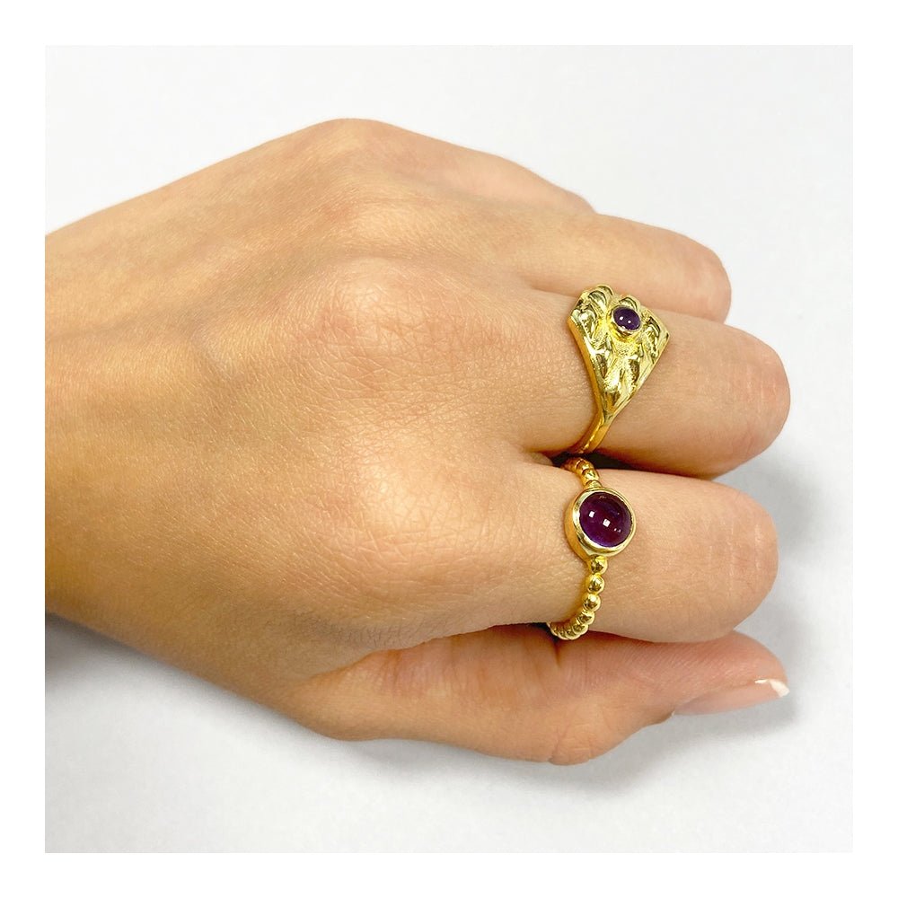 Anillo 'Shakeela' de Amatista - Baño de Oro 18k