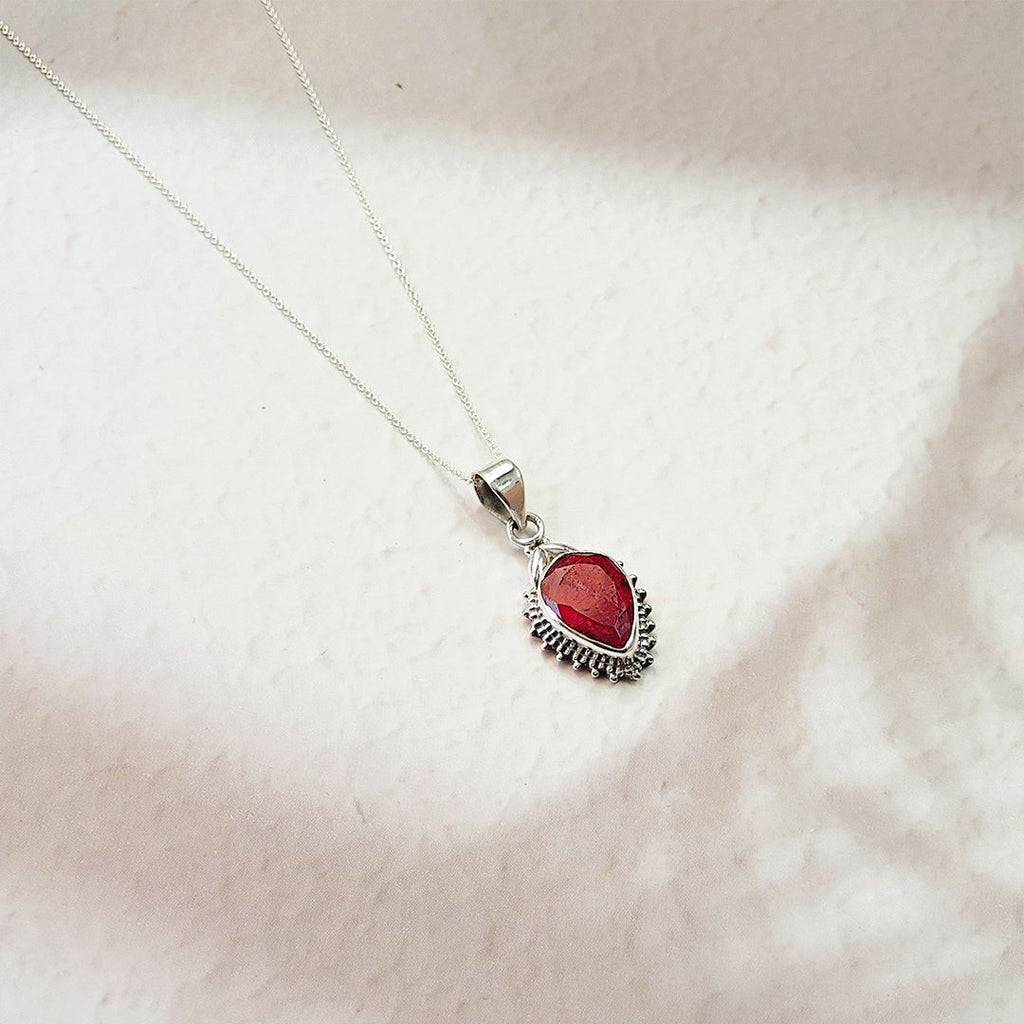 Colgante Agra Rubí y Plata de Ley 925