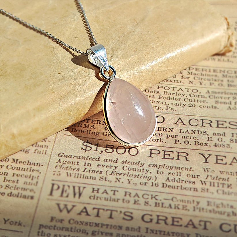 Colgante 'Danu' Cuarzo Rosa y Plata de Ley 925