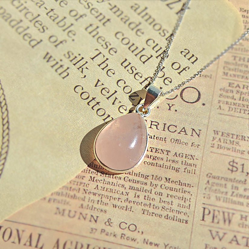 Colgante 'Danu' Cuarzo Rosa y Plata de Ley 925