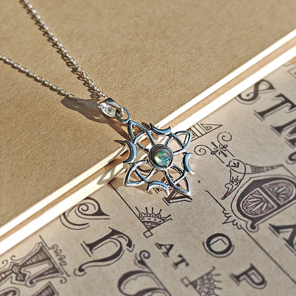 Colgante Nudo de Bruja Wicca con Abulón - Plata de Ley 925