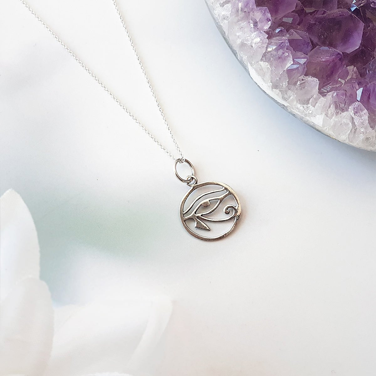 Colgante Ojo de Horus en Plata de Ley 925 - Amuleto Protector y de Salud