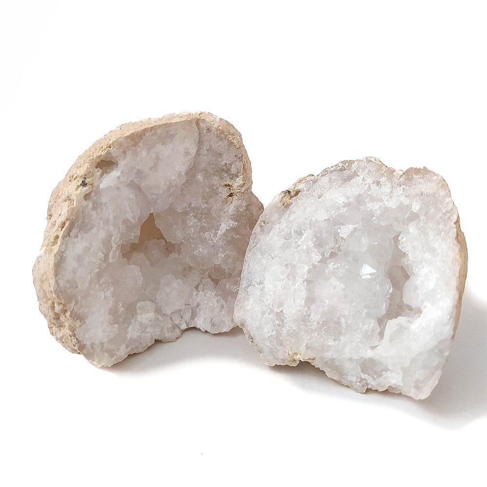 Geoda de Cuarzo Blanco Completa