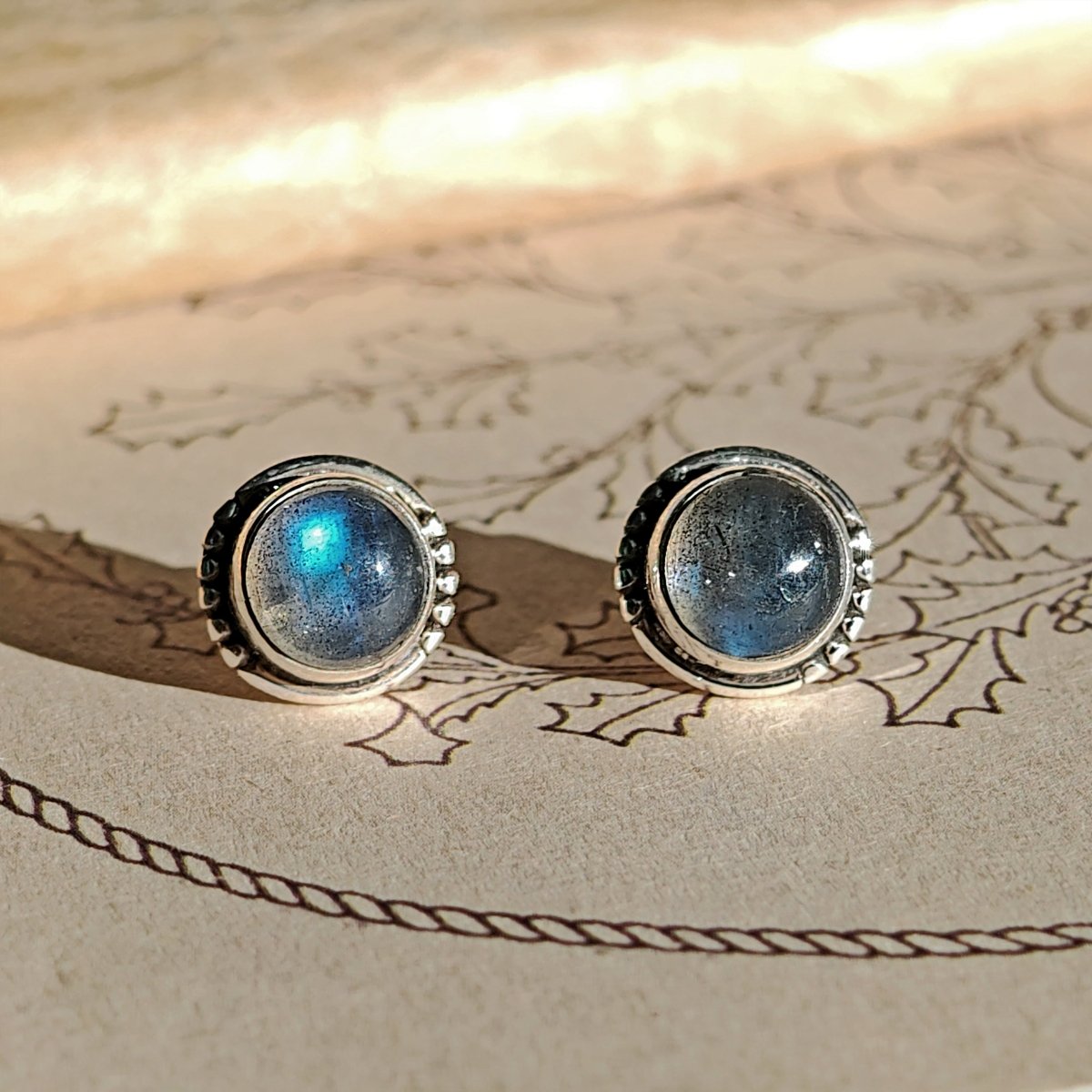 Pendientes Botón Labradorita y Plata de Ley 925
