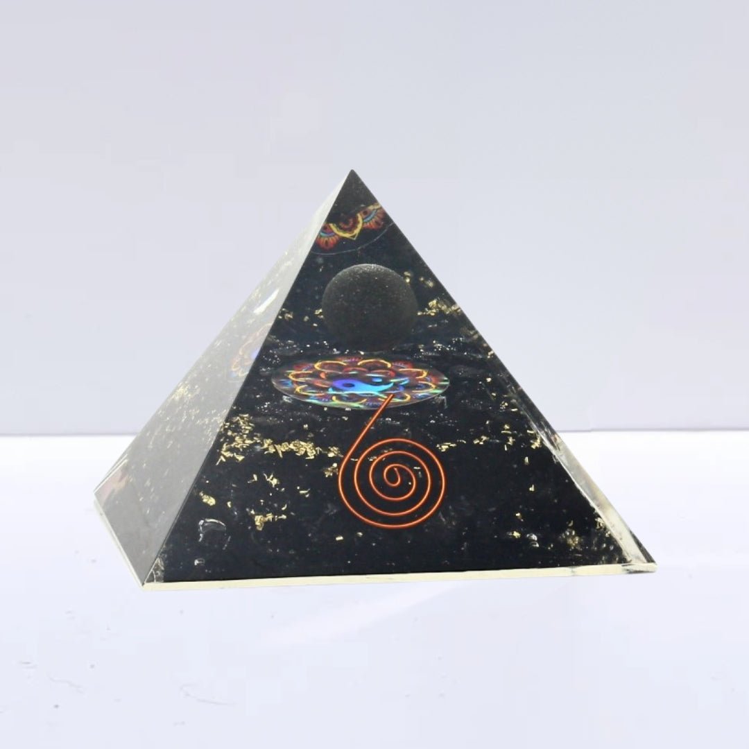 Pirámide Orgonita 'Earth' - Turmalina